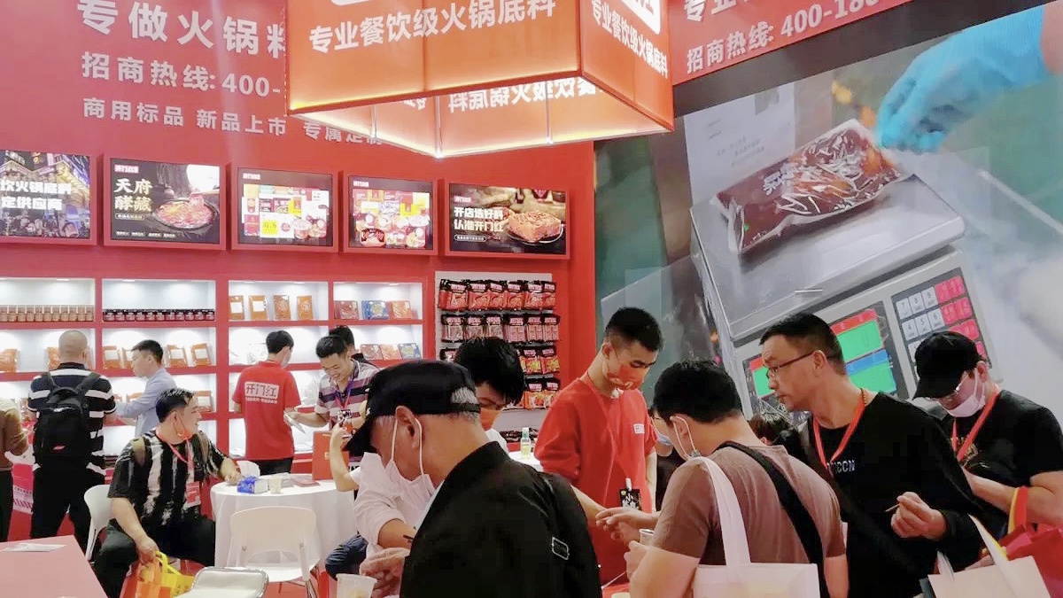 漫味龍廚攜“開門紅”驚喜亮相南京展會，各底料產(chǎn)品贏得消費者青睞